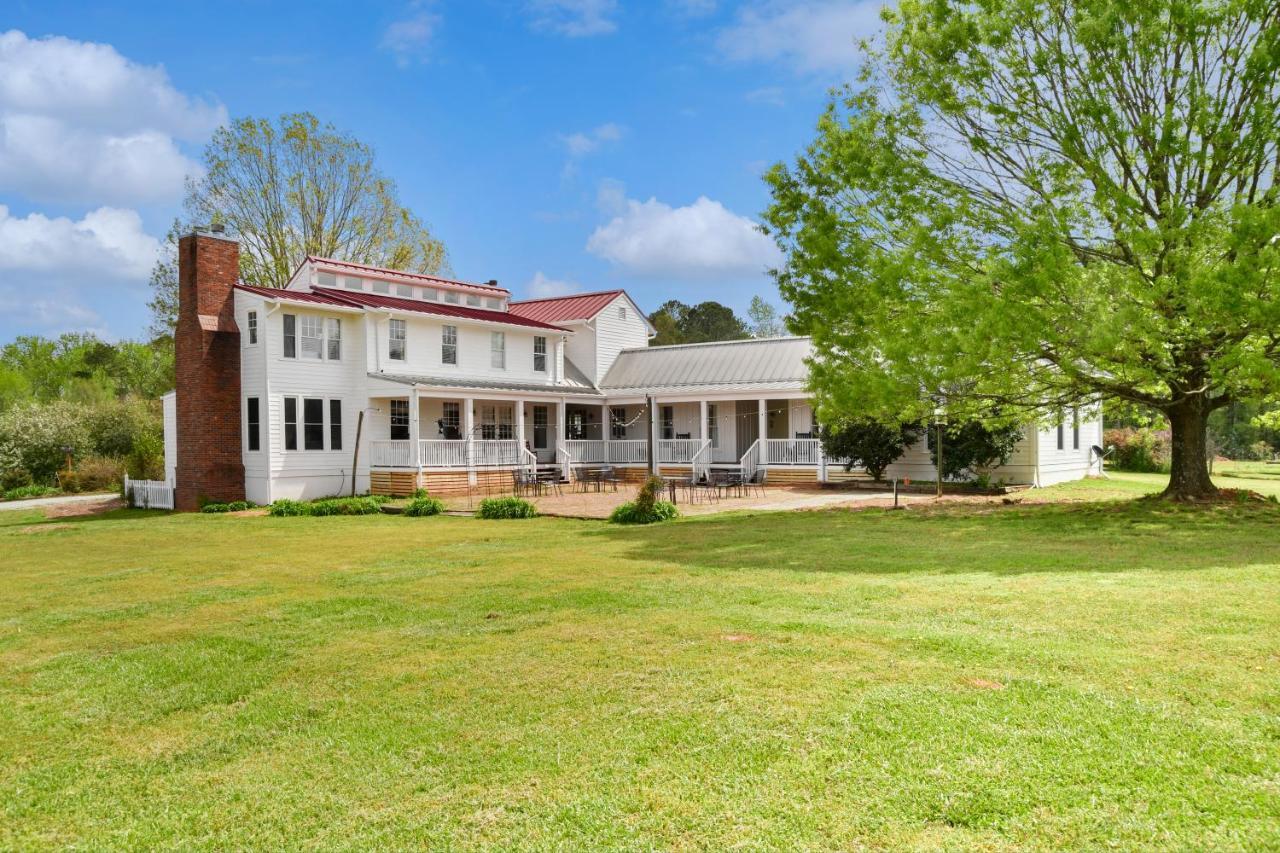 The Farmhouse Inn Buckhead Екстериор снимка