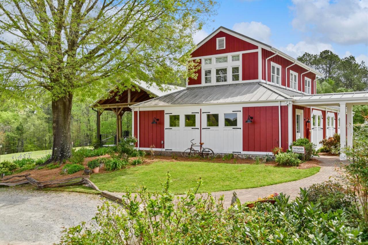 The Farmhouse Inn Buckhead Екстериор снимка