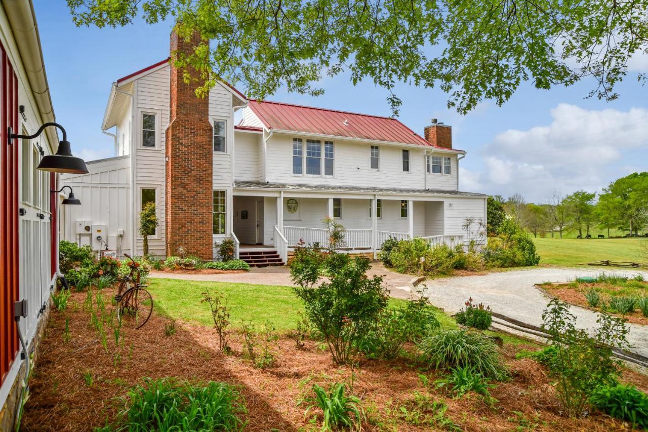 The Farmhouse Inn Buckhead Екстериор снимка