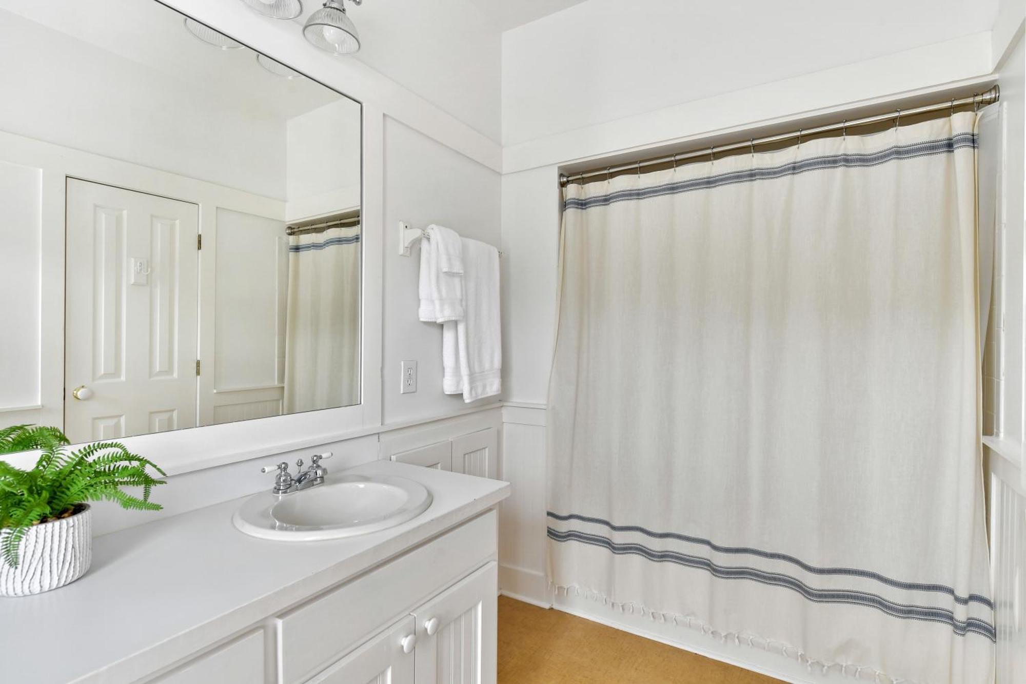 The Farmhouse Inn Buckhead Стая снимка